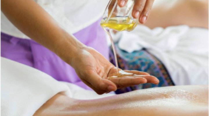 aromamassage-forkælelse-complete-me-massage-kvinder-mænd-oplevelse